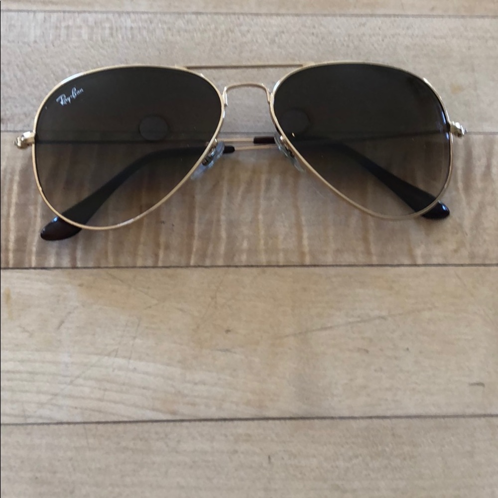 ray ban aviator